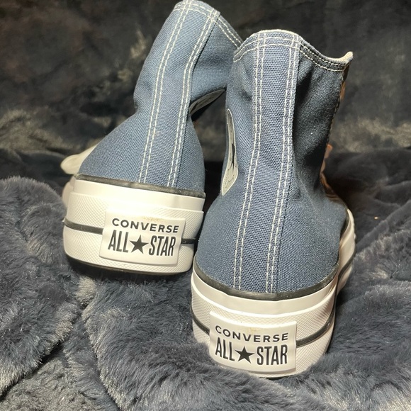 Navy Platform Converse - Picture 5 of 5